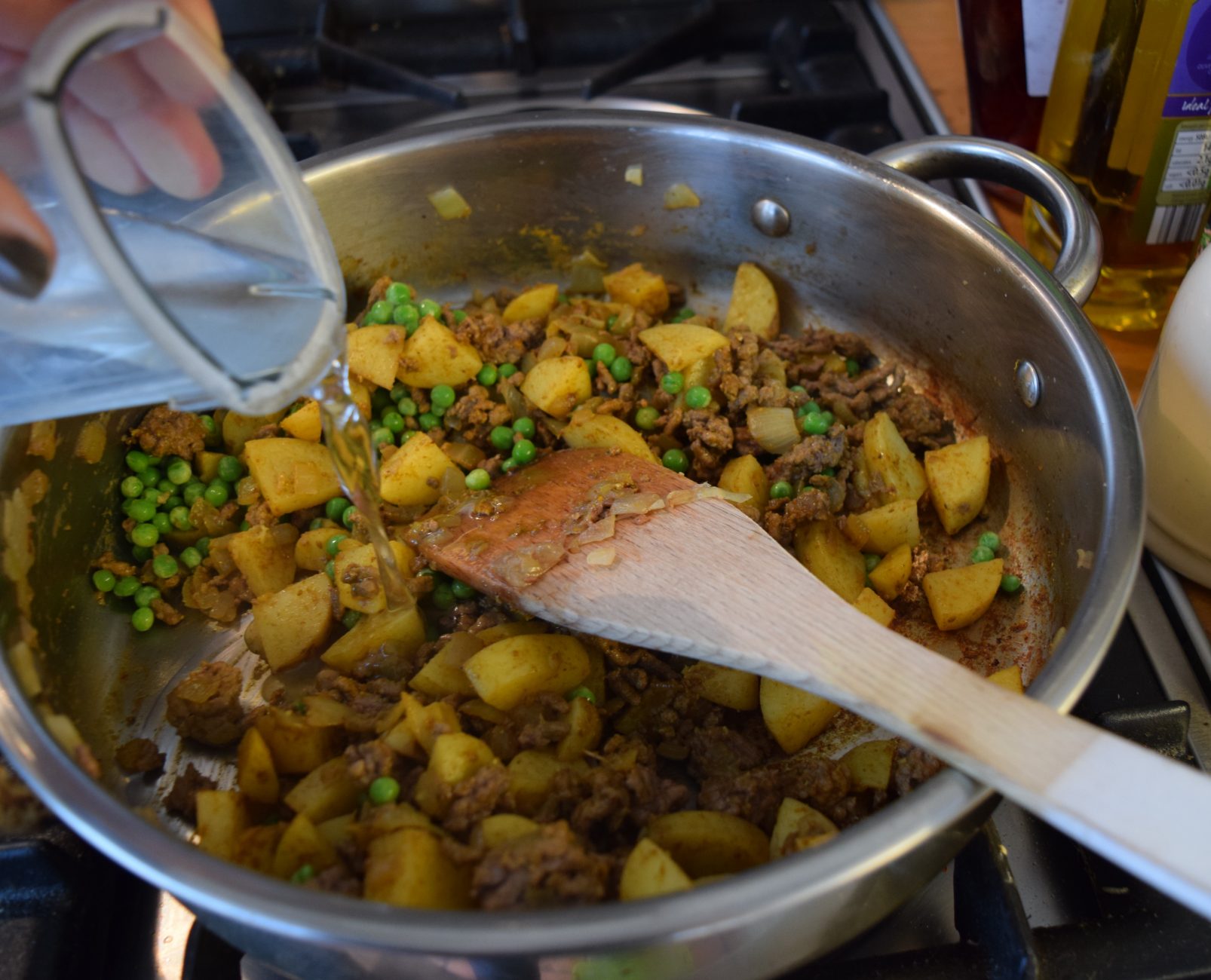 Curry-pasties-homemade-mango-chutney-recipe-lucyloves-foodblog