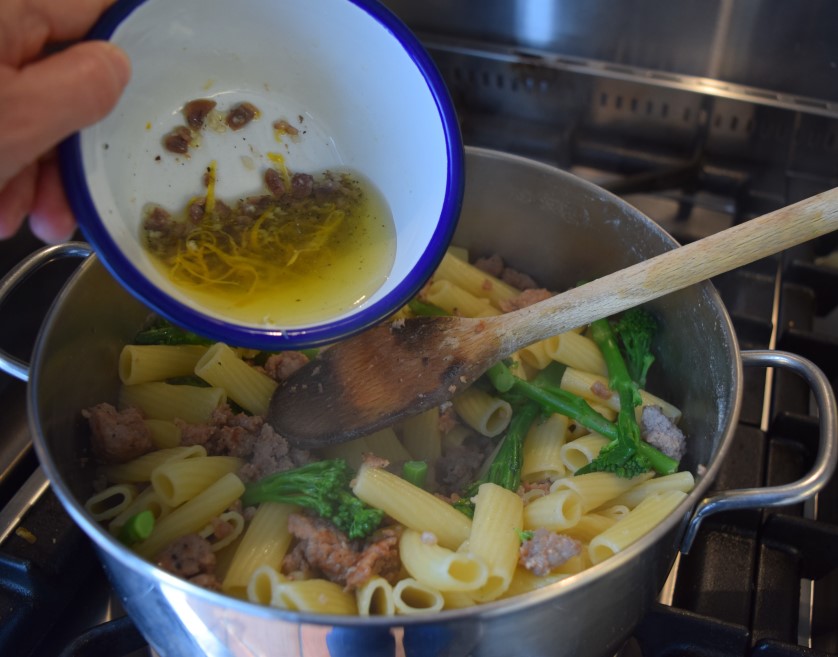 Pasta-lemon-sausage-recipe-lucyloves-foodblog