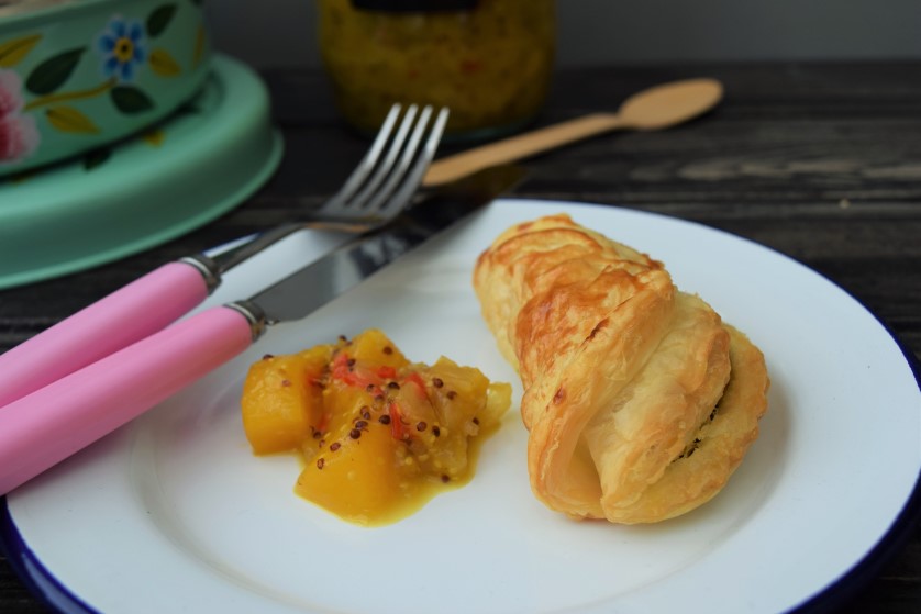 Curry-pasties-homemade-mango-chutney-recipe-lucyloves-foodblog
