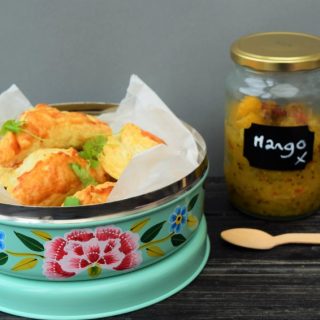 Curry-pasties-homemade-mango-chutney-lucyloves-foodblog