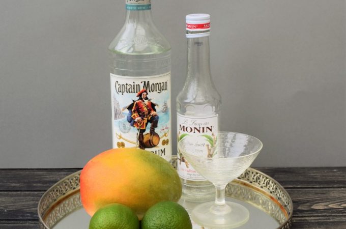 Mango-daiqurir-cocktail-recipe-lucyloves-foodblog
