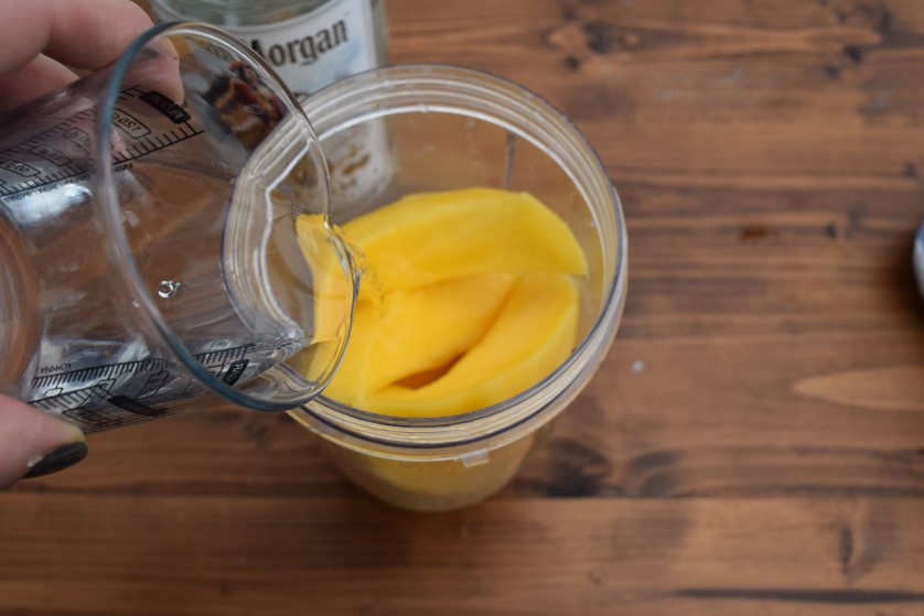 Mango-daiquiri-cocktail-recipe-lucyloves-foodblog