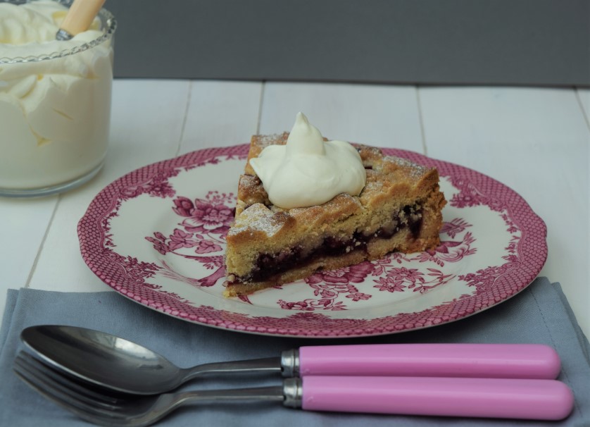 Shortbread-cherry-tart-recipe-lucyloves-foodblog