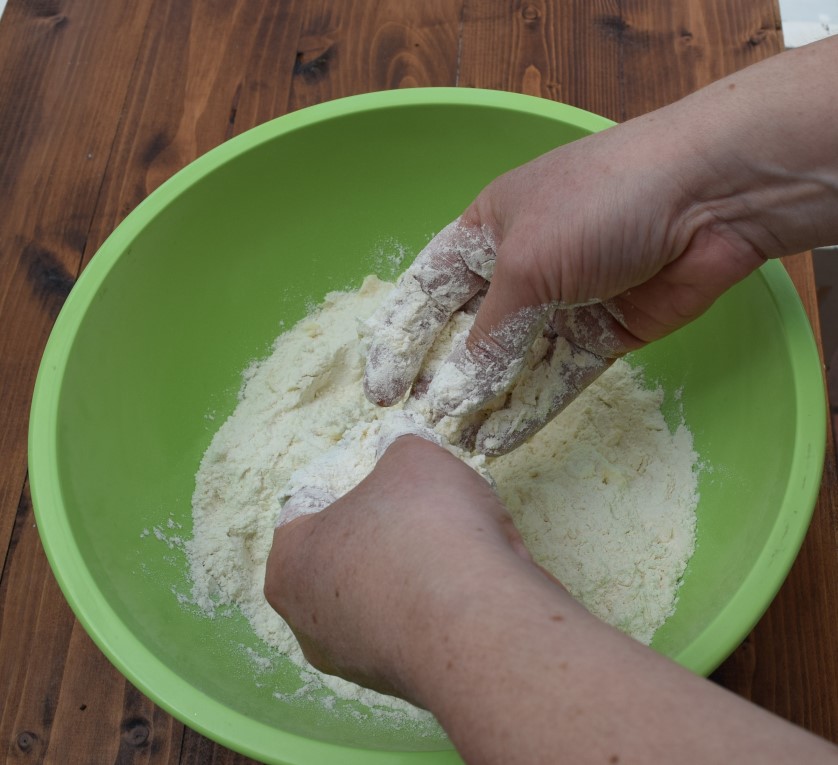 White-chocolate-cranberry-scones-recipe-lucyloves-foodblog