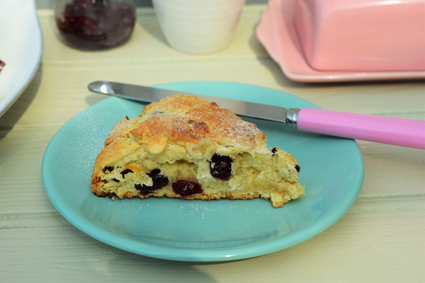White-chocolate-cranberry-scones-recipe-lucyloves-foodblog