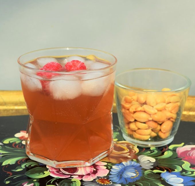 Raspberry-ginger-spritzer-recipe-lucyloves-foodblog