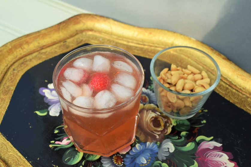 Raspberry-ginger-spritzer-recipe-lucyloves-foodblog