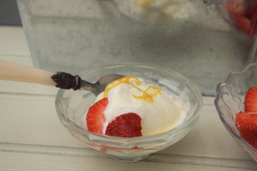 Lemon-mascarpone-ice-cream-lemon-syrup-recipe-lucyloves-foodblog