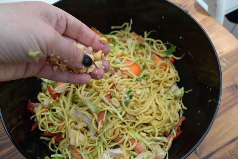 Summer-noodle-salad-bowl-recipe-lucyloves-foodblog