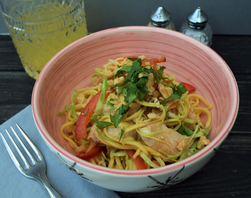 Summer-noodle-salad-bowl-recipe-lucyloves-foodblog