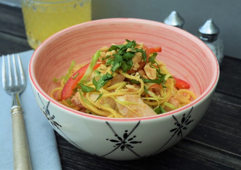 Summer-noodle-salad-bowl-recipe-lucyloves-foodblog