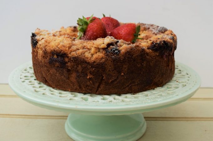 Fresh-strawberry-cake-recipe-lucyloves-foodblog