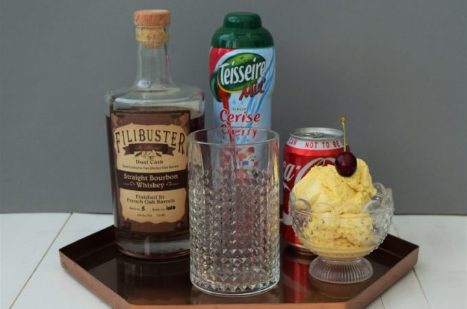 Bourbon-coke-float-recipe-lucyloves-foodblog