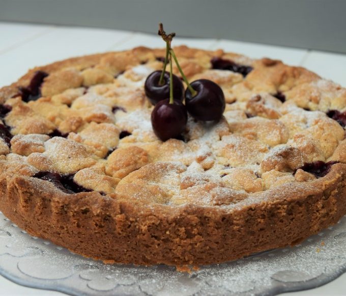 Shortbread-cherry-tart-recipe-lucyloves-foodblog
