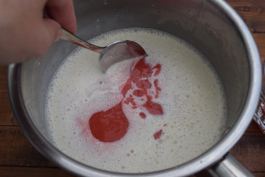 Strawberry-panna-cotta-recipe-lucyloves-foodblog