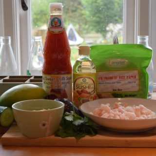 Summer-prawn-rolls-chilli-dip-recipe-lucyloves-foodblog