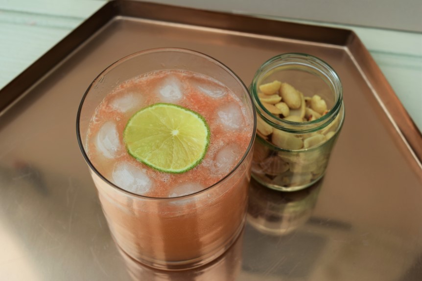 Grapefruit-whiskey-sour-recipe-lucyloves-foodblog