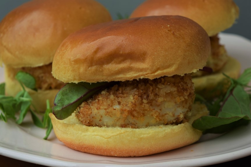 Baked-fish-burgers-recipe-lucyloves-foodblog