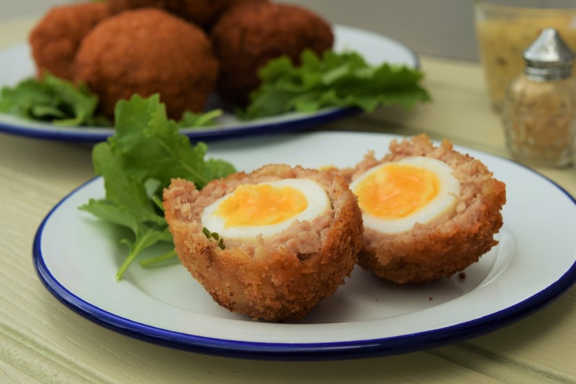 Scotch-eggs-recipe-lucyloves-foodblog