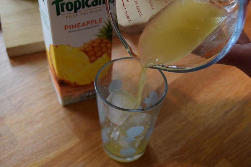 Pineapple-mimosa-recipe-lucyloves-foodblog