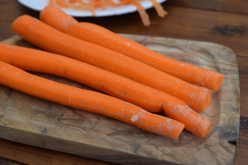 Carrot-peanut-salad-recipe-lucyloves-foodblog