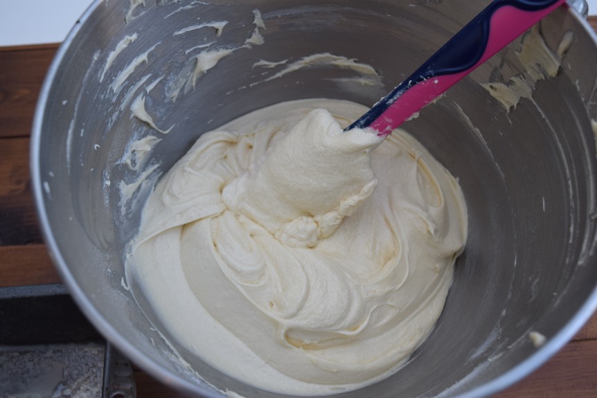 Vanilla-condensed-milk-cake-recipe-lucyloves-foodblog