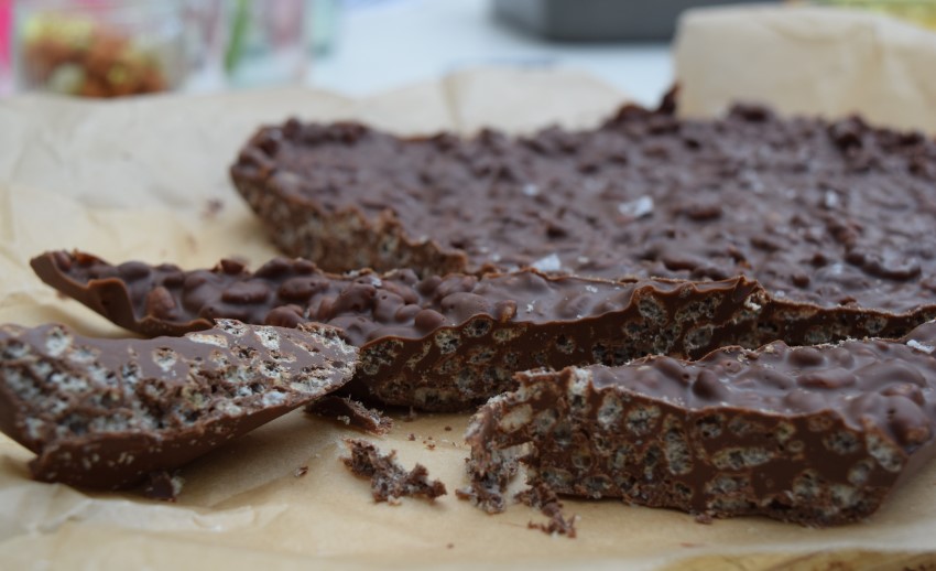 Sea-salt-chocolate-krispie-slab-recipe-lucyloves-foodblog
