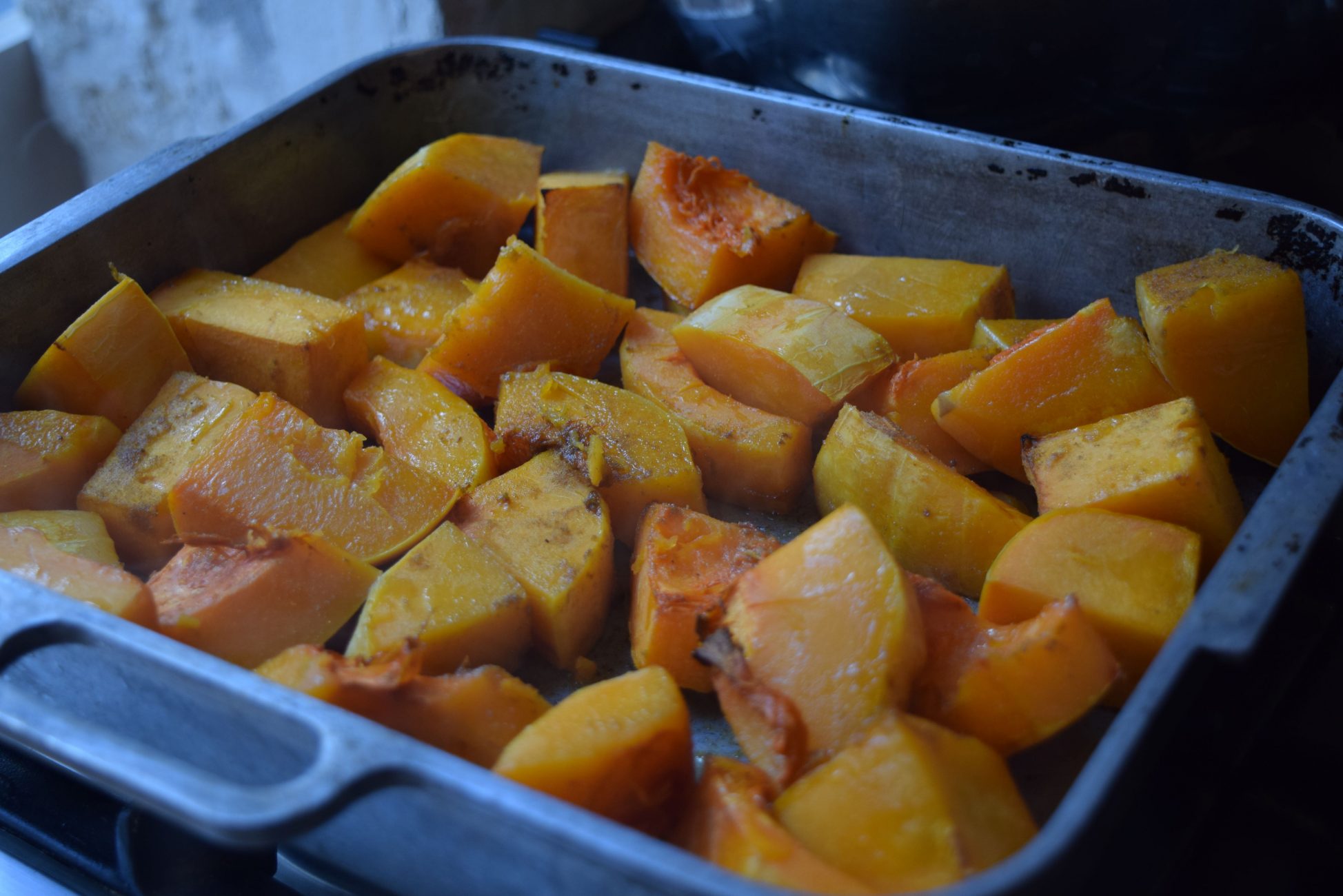 Beetroot-butternut-soup-recipe-lucyloves-foodblog