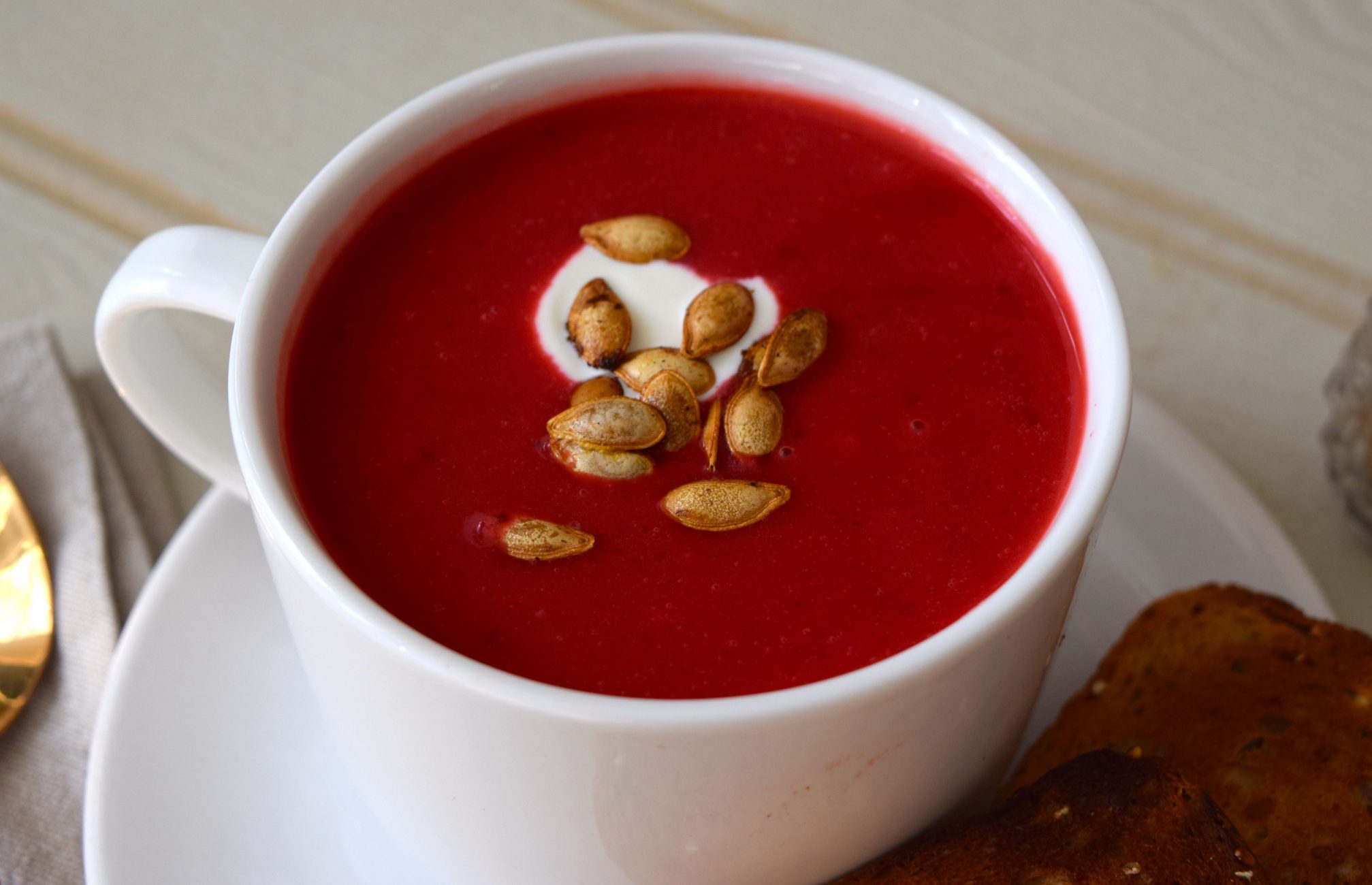 Beetroot-butternut-soup-recipe-lucyloves-foodblog