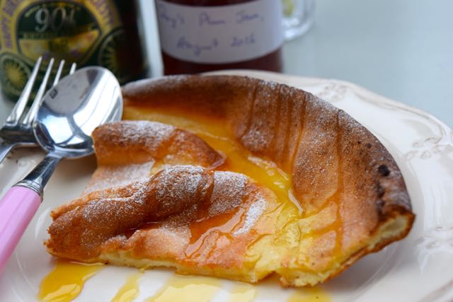 Dutch-baby-pancake-lucyloves-foodblog