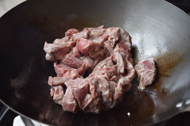 Stir-fried-beef-broccoli-recipe-lucyloves-foodblog