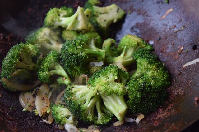 Stir-fried-beef-broccoli-recipe-lucyloves-foodblog