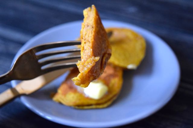 Pumpkin-pancakes-recipe-lucyloves-foodblog