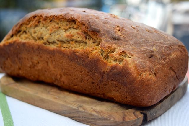 Seeded-brown-loaf-recipe-lucyloves-foodblog