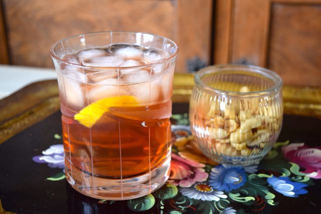 Homemade-sloe-gin-recipe-lucyloves-foodblog