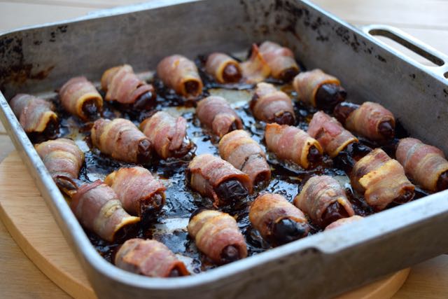 Dates-in-bacon-lucyloves-foodblog
