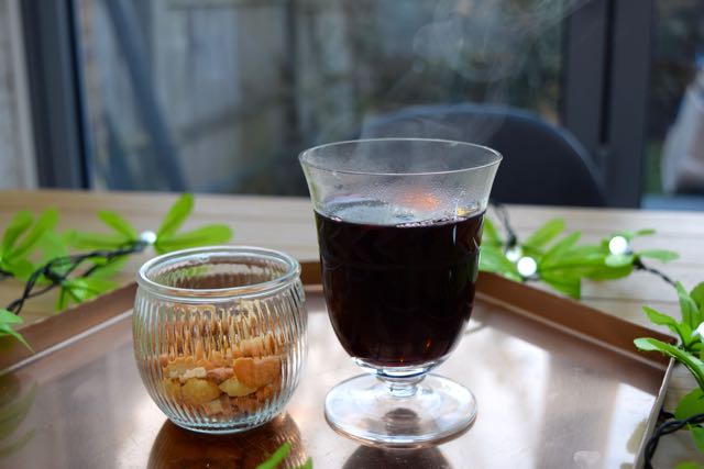 Pomegranate-mulled-wine-recipe-lucyloves-foodblog