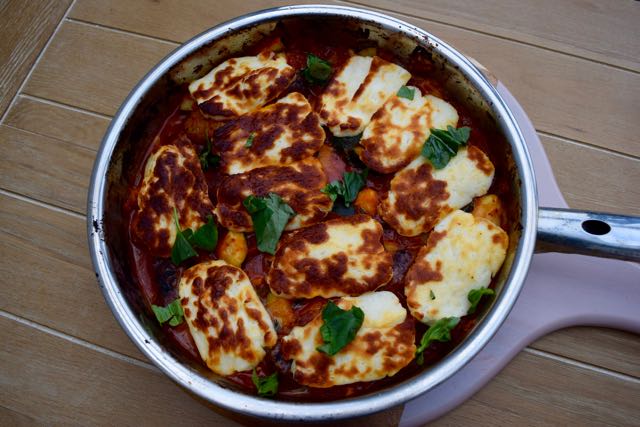 Sausage-halloumi-bake-recipe-lucyloves-foodblog