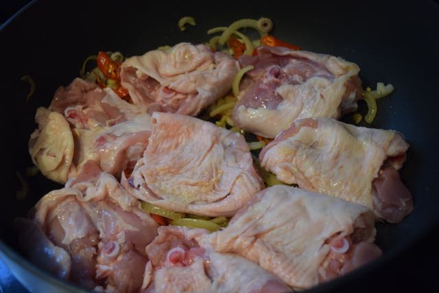 Chicken-chilli-lemongrass-recipe-lucyloves-foodblog