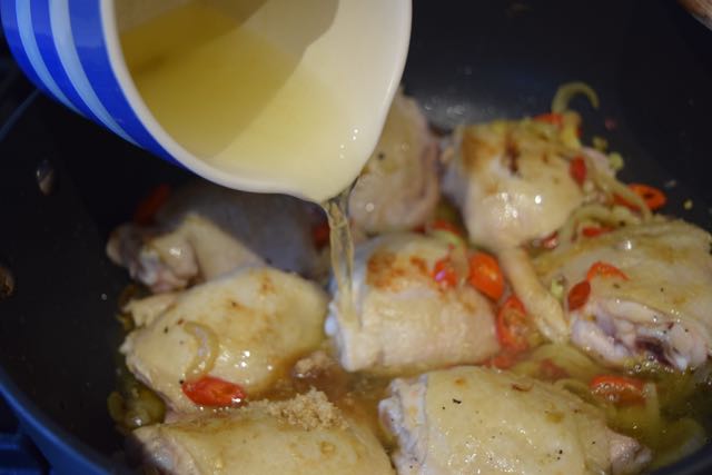 Chicken-chilli-lemongrass-recipe-lucyloves-foodblog