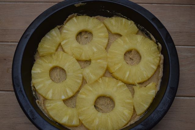 Pineapple-upside-down-cake-recipe-lucyloves-foodblog