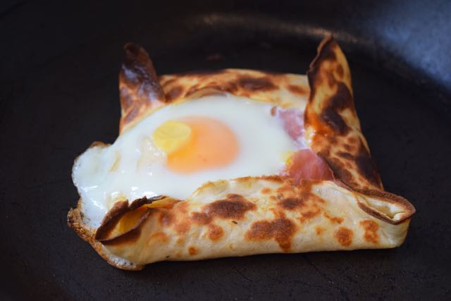 Ham-cheese-egg-pancake-recipe-lucyloves-foodblog