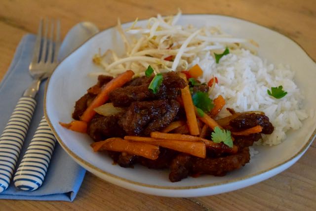 Crispy-chilli-beef-recipe-lucyloves-foodblog