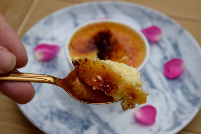 Creme-brulee-recipe-lucyloves-foodblog