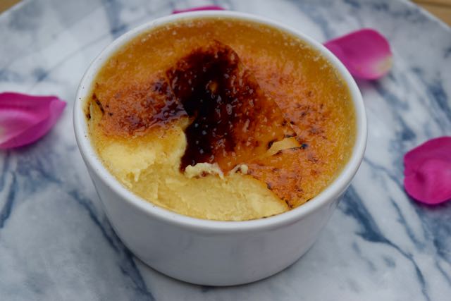 Creme-brulee-recipe-lucyloves-foodblog