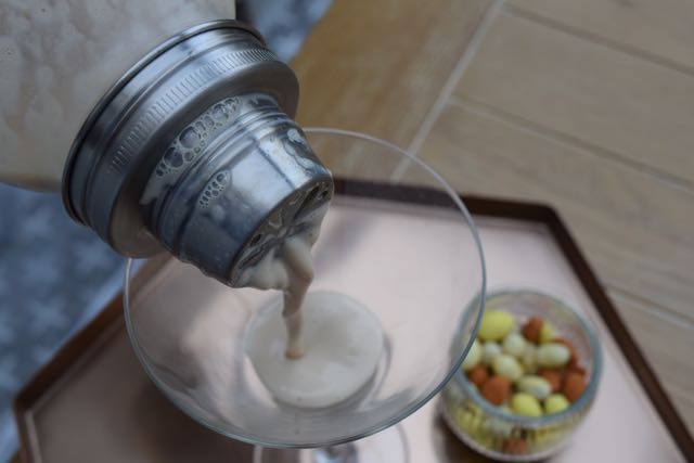 Flat-white-martini-recipe-lucyloves