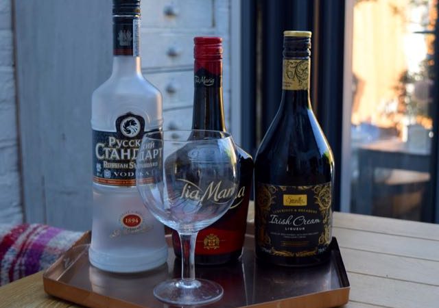 Mudslide-cocktail-recipe-lucyloves-foodblog