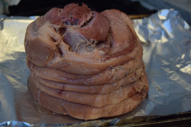 Brown-sugar-mustard-glazed-ham-recipe-lucyloves-foodblog