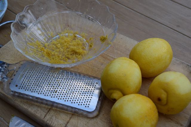 Lemon-bars-recipe-lucyloves-foodblog