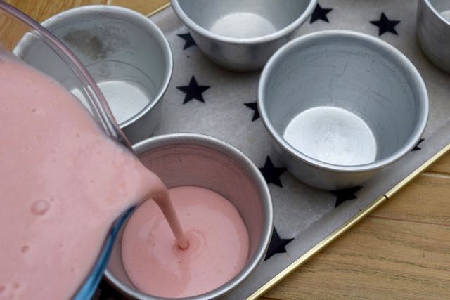 Strawberry-buttermilk-panna-cotta-recipe-lucyloves-foodblog